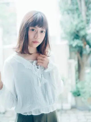 カラー ヤナギウチ エリカのヘアスタイル