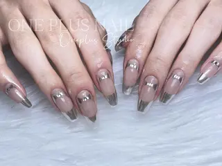 ネイル One plus StudioNailのネイルデザイン