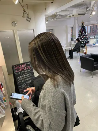 カラー monolith所属・石山涼太 【monolith】のヘアスタイル