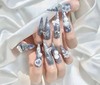 ネイル WISTERIA SAKAEのネイルデザイン