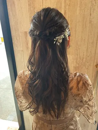 ヘアアレンジ 岡村 真子のヘアスタイル