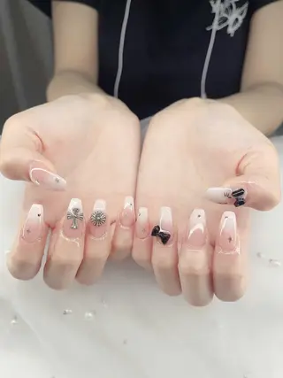 ネイル Lina nail所属・Lunaa 池袋のネイルデザイン