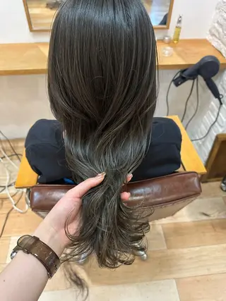 セミロング カラー REINA☁️透明感 カラー/ぷつっと♡のヘアスタイル