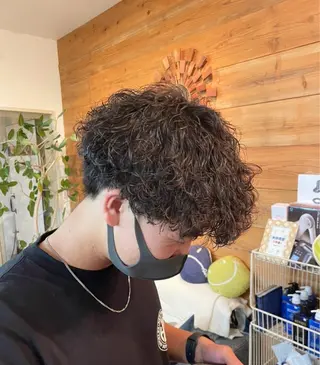 ショート パーマ メンズ LOVERICHE所属・ハイトーン/デザイン /パーマ/本田誠人のヘアスタイル