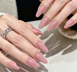 ネイル Pure&Rich Nailのネイルデザイン