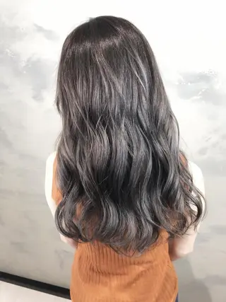 ロング カラー biscohair 髪にドラマを。のヘアスタイル