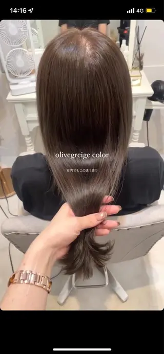 セミロング mareka/顔周り /透明感カラー🤍のヘアスタイル