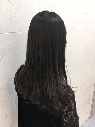 ロング カラー 斉藤 貴也のヘアスタイル