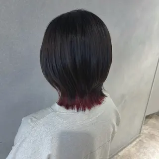 ショート カラー 唐澤 千尋のヘアスタイル