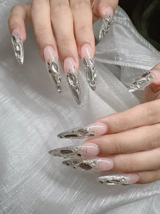 ネイル Lee Nailsのネイルデザイン
