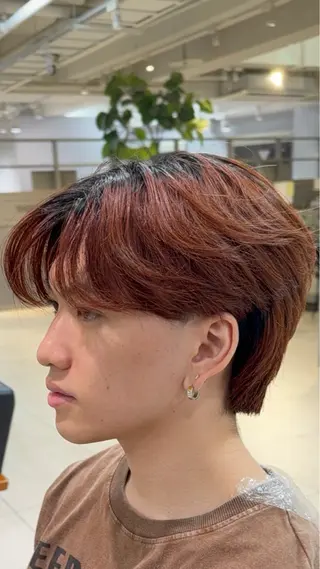 メンズ センターパート/眉毛 メンズカットNEXTのヘアスタイル