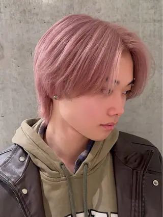 ショート カラー メンズ MONIQA所属・🐲RYUKI メンズブリーチのヘアスタイル