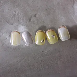 ネイル Elio所属・Elio 国泰寺のネイルデザイン