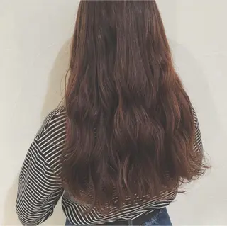 ロング 杉井 恵里のヘアスタイル