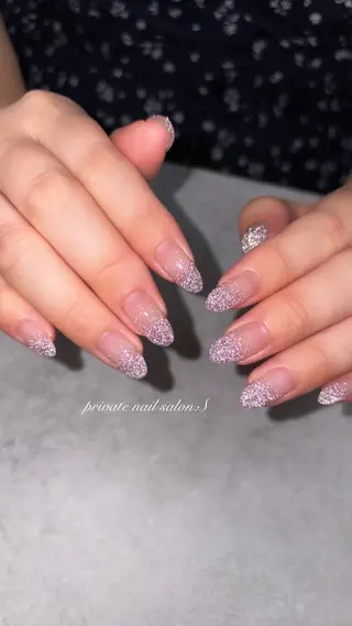 ネイル 関山 志乃のネイルデザイン