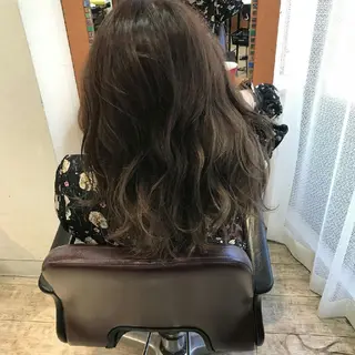 セミロング カラー 100%髪質改善特化 TRUNSのヘアスタイル