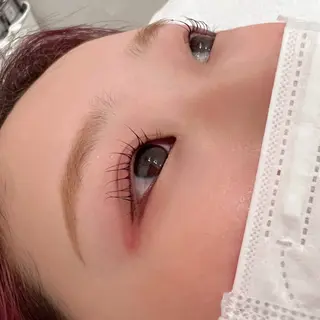 マツエク・マツパ eye lash mele.(マレ)所属・mele(マレ) akiのマツエク・マツパデザイン
