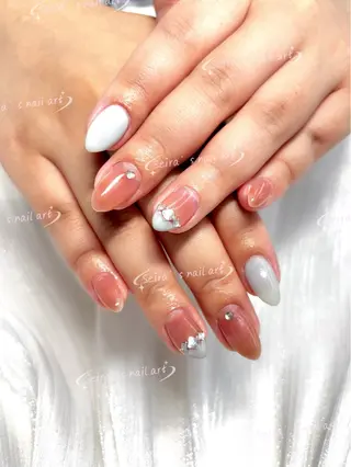 ネイル Seira ʕ•ᴥ•ʔのネイルデザイン