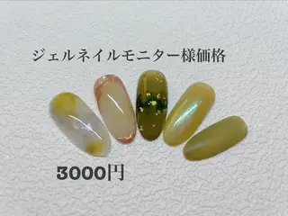 ネイル 浅野 すみれのネイルデザイン