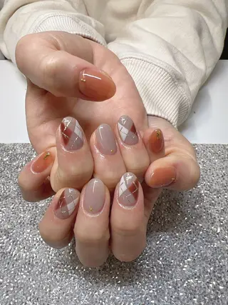 ネイル Guarendo錦糸町店所属・ガレンドウ 白澤 愛子のネイルデザイン