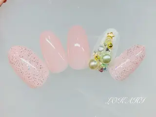 ネイル 13日3980円‼️ マグもデザインも◎のネイルデザイン