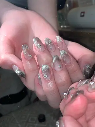 ネイル NES NAIL所属・さゆり￤推しキャラ ￤ロングネイル🩷のネイルデザイン