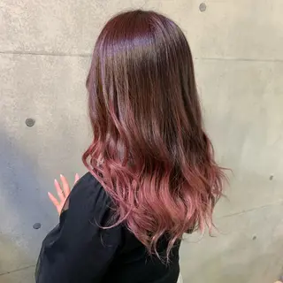 セミロング カラー 及川シゲル 髪質改善講師のヘアスタイル