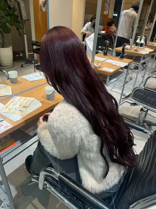 ロング カラー hair S.coeur emu所属・黒木 日那のヘアスタイル