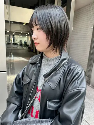 ショート 友田 千栄のヘアスタイル