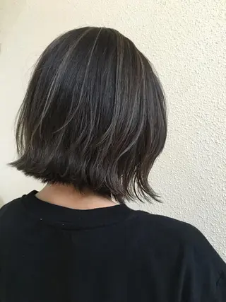 ショート カラー 半個室女性salon 🩰Natsumiのヘアスタイル