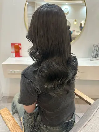 ロング カラー 鈴木 凜音のヘアスタイル