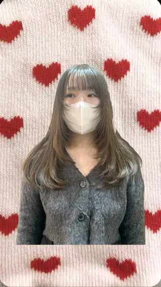 ロング カラー ヘアアレンジ cupra所属・カワクボ ソラのヘアスタイル