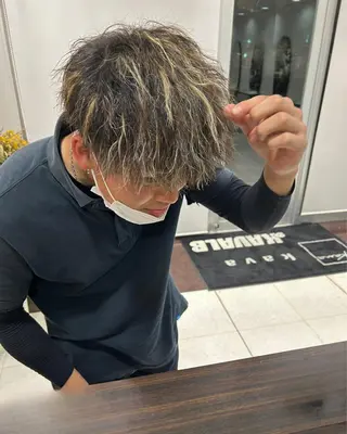 カラー パーマ メンズ buy your own flowers:kava所属・yoda karenのヘアスタイル