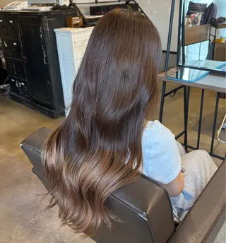 ロング カラー 🎀くがや あいり🎀のヘアスタイル