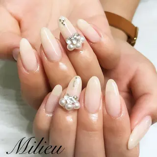 ネイル 吉澤 圭のネイルデザイン