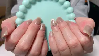 ネイル 三原 麻佑のネイルデザイン