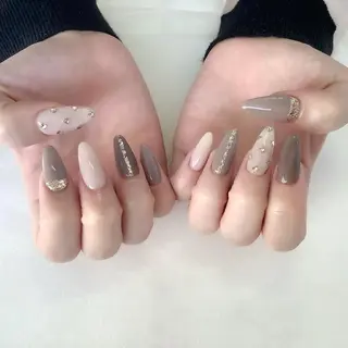 ネイル 💎🐰 saki. m 🐰💎のネイルデザイン