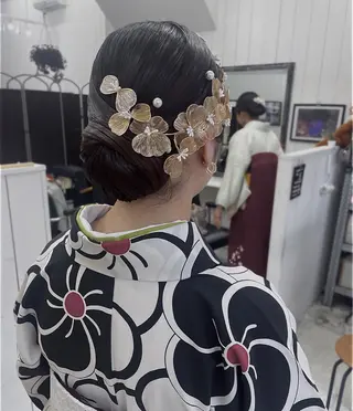 ロング ヘアアレンジ Ann./艶髪 /レイヤーカットのヘアスタイル