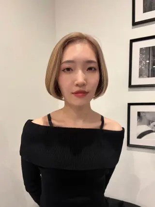 ショート フルールドソレイユ所属・♡ナナコ♡ レイヤー/艶髪のヘアスタイル