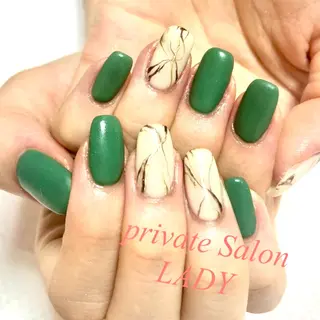 ネイル 桜田 麻菜のネイルデザイン