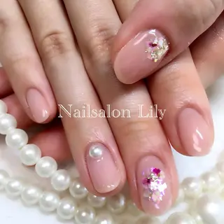 ネイル Nailsalon Lilyのネイルデザイン