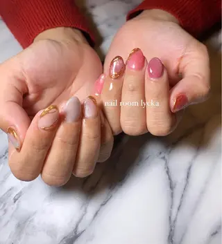 ネイル ﾈｲﾙﾙｰﾑﾘｯｶ 𝐦𝐚𝐲𝐮のネイルデザイン