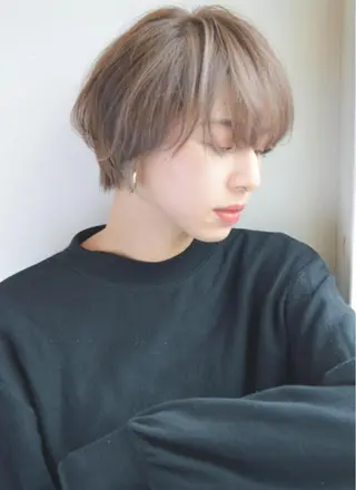 ショート ヌーベルヴァーグ所属・ヌーベル ヴァーグのヘアスタイル