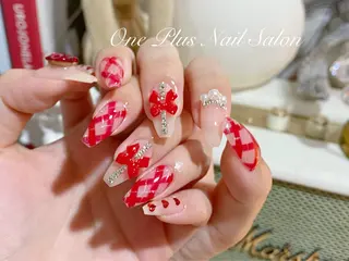 ネイル One Plus Nail Salonのネイルデザイン