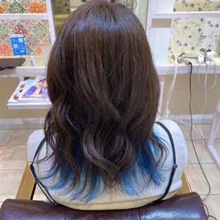 セミロング カラー 斎藤 彩香のヘアスタイル