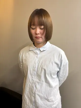 ショート ハイトーン レイヤー🎀meiのヘアスタイル