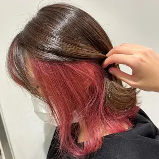 ミディアム 長尾菜々美🐰 ／ハイトーンカラーのヘアスタイル