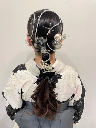 ヘアアレンジ 楢本 彩耶のネイルデザイン