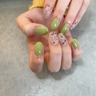 ネイル Nail Salon Gummi.のネイルデザイン
