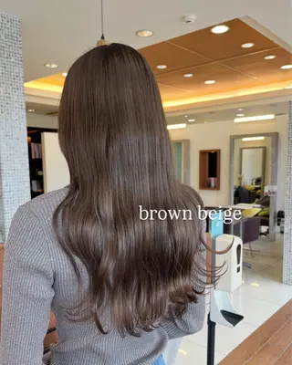 セミロング カラー カワシマ セイカのヘアスタイル